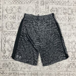 Under Armour Loose Youth Short Drawstring Grey Black Basketball Size Large